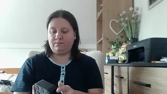 akamilasweetcm101 – webcam model profile photo Image 14