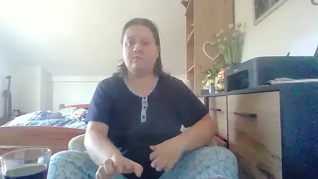 akamilasweetcm101 – webcam model profile photo Image 15