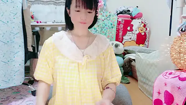 MaishaCobain – webcam model profile photo Image 15