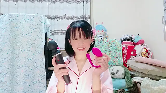 MaishaCobain – webcam model profile photo Image 18