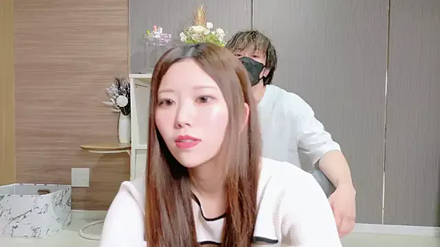 LoisLayne – webcam model profile photo Image 13