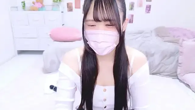 akamilasweetcm101 – webcam model profile photo Image 13