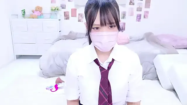 akamilasweetcm101 – webcam model profile photo Image 8