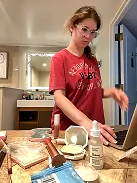 kykybaby4444 – webcam model profile photo Image 5