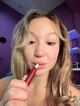 LannaHamilton – webcam model profile photo Image 4