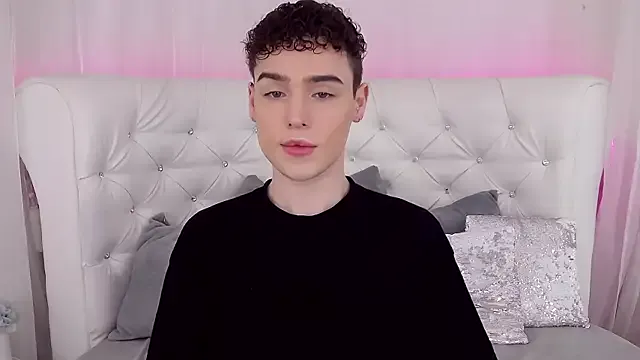 AfroditaDangelo – webcam model profile photo Image 4