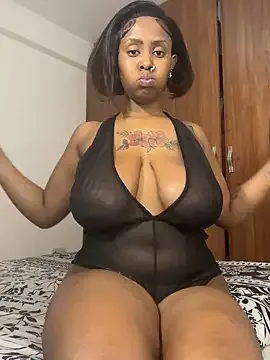 LiliBanger – webcam model profile photo Image 11