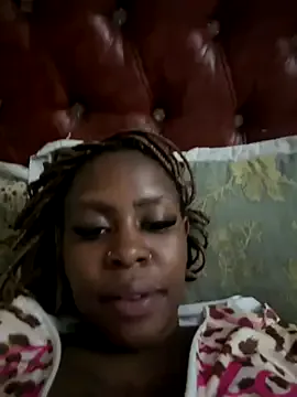 LiliBanger – webcam model profile photo Image 5