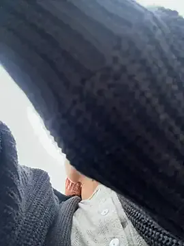 alanaascott – webcam model profile photo Image 18