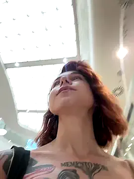 alanaascott – webcam model profile photo Image 3