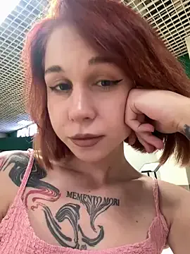 alanaascott – webcam model profile photo Image 4