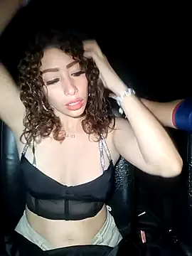 CattDoll webcam show Image 3