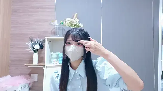 Ruru-shuv – webcam model profile photo