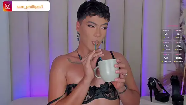 BustyBrunette44 – webcam model profile photo Image 6