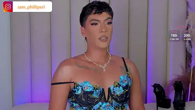 BustyBrunette44 – webcam model profile photo Image 7