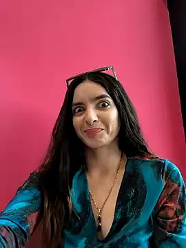 SarhaParcker – webcam model profile photo Image 16