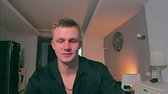 zoeypink – webcam model profile photo Image 6