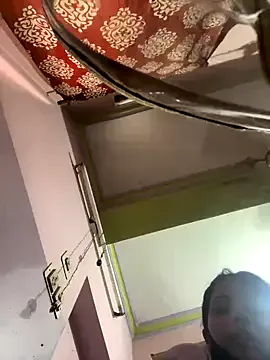 Lola_Hale – webcam model profile photo Image 15