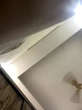 Lola_Hale – webcam model profile photo Image 3