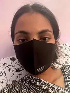 Lola_Hale – webcam model profile photo Image 6