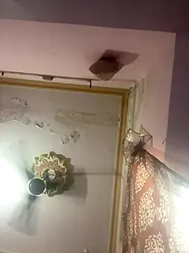 Lola_Hale – webcam model profile photo Image 7