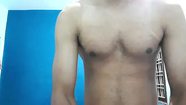 akamilasweetcm101 – webcam model profile photo Image 6