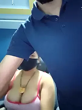 akamilasweetcm101 – webcam model profile photo Image 9