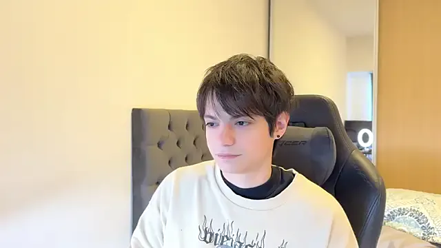 rimanoxe – webcam model profile photo Image 13