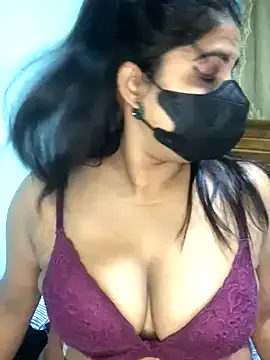 KateRay – webcam model profile photo Image 8