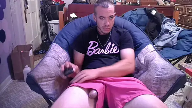 AmelieEdwards – webcam model profile photo Image 14