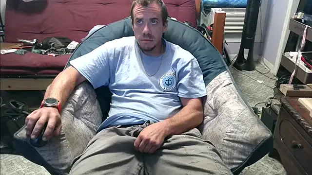 AmelieEdwards – webcam model profile photo Image 3