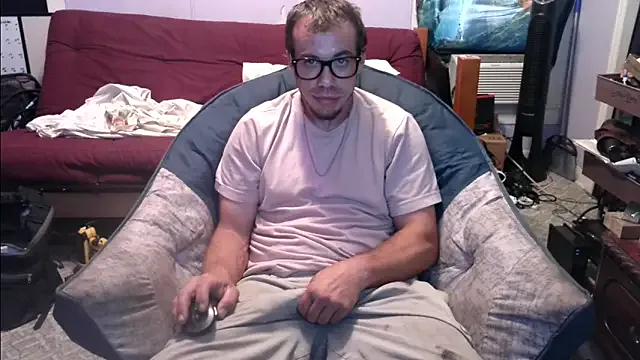 AmelieEdwards – webcam model profile photo Image 6