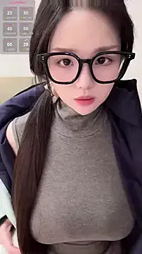 AmayaYooo36D – webcam model profile photo Image 8