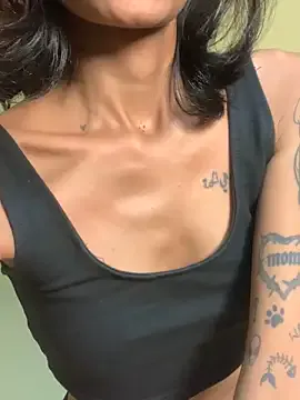 LynxRosenn – webcam model profile photo Image 6