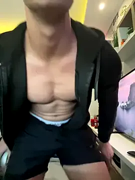 ThaniaHill – webcam model profile photo Image 4