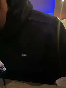 ThaniaHill – webcam model profile photo Image 9