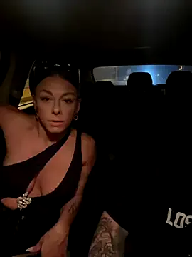 SaraMonntoya – webcam model profile photo Image 13