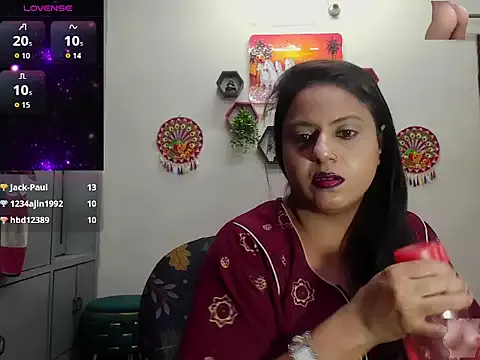 AmiiraSkky – webcam model profile photo Image 6