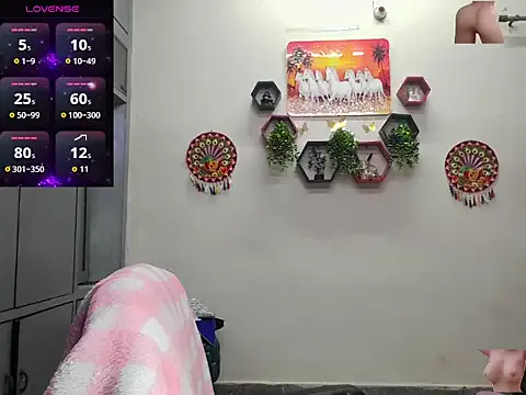 AmiiraSkky – webcam model profile photo Image 8