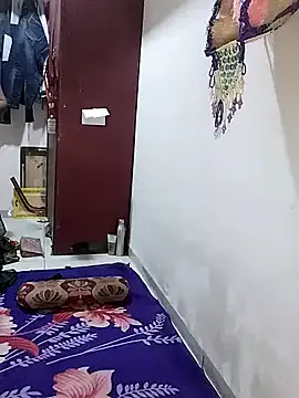 MelodyCruze – webcam model profile photo Image 14