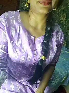 NAUGHTYaryana – webcam model profile photo Image 17