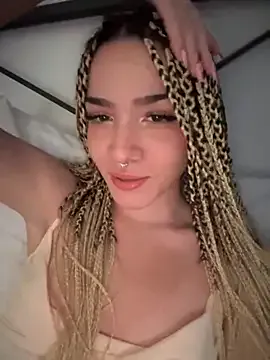 akamilasweetcm101 – webcam model profile photo Image 12