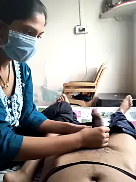 Rosiee_Lakee – webcam model profile photo Image 9