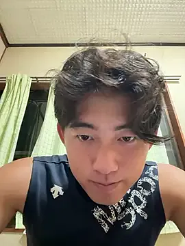 Lauritahot – webcam model profile photo Image 3