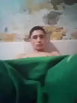 SofiaPalmer – webcam model profile photo Image 3