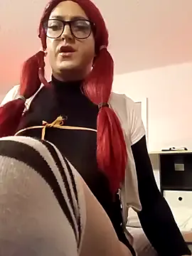 vlunaper18 – webcam model profile photo Image 12