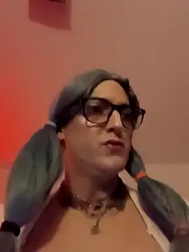 vlunaper18 – webcam model profile photo Image 14