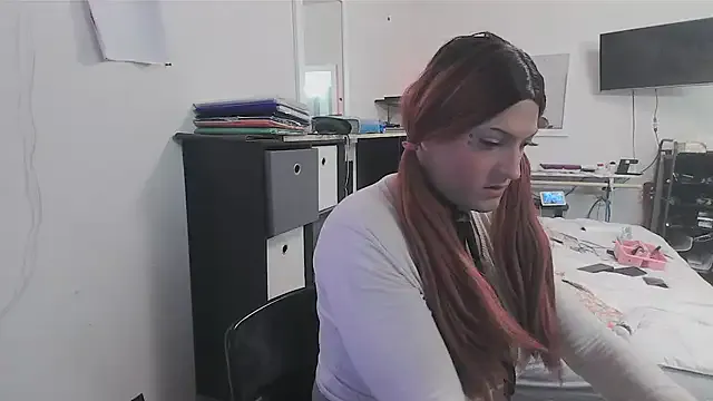 vlunaper18 – webcam model profile photo Image 4