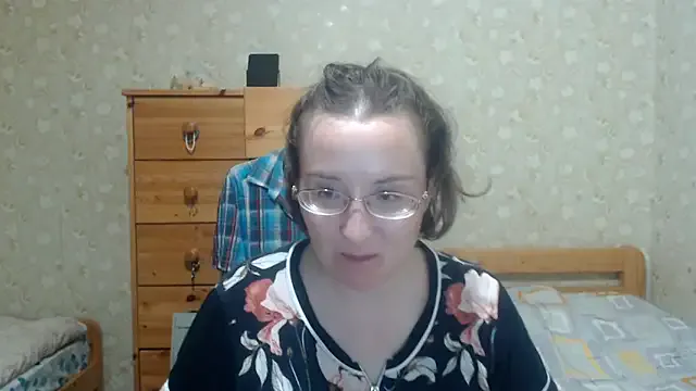 LauCamila – webcam model profile photo Image 15