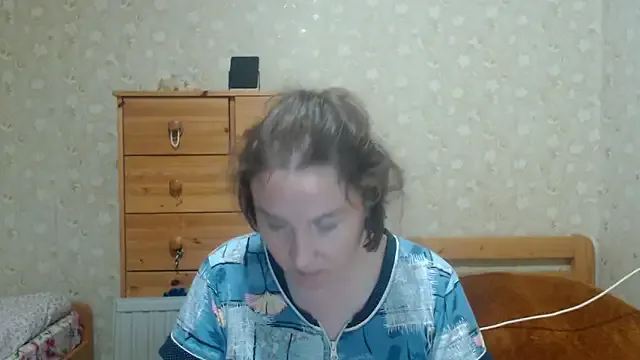 LauCamila – webcam model profile photo Image 17